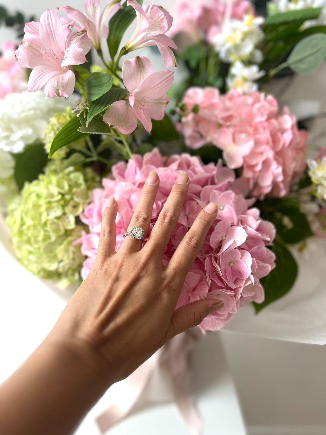 Hydrangeas En Masse (Fresh)