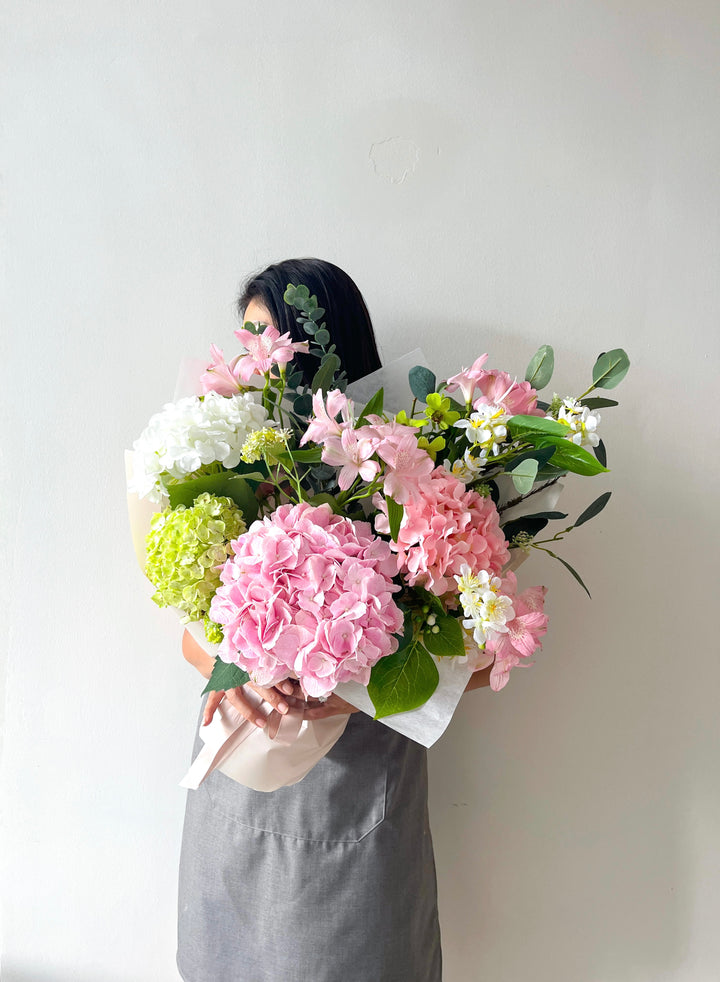 Hydrangeas En Masse (Fresh)
