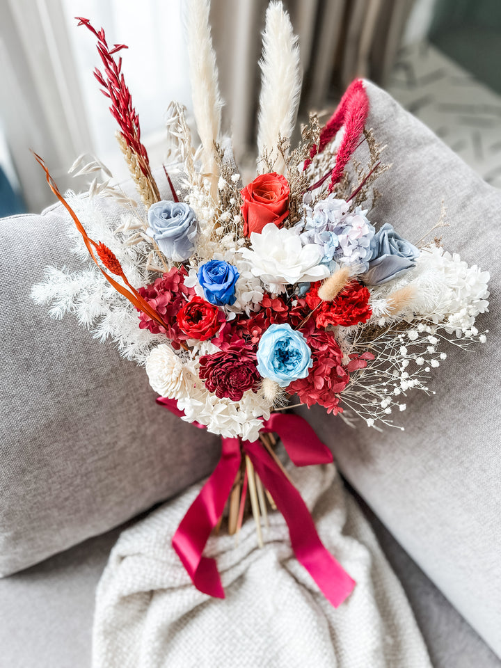 Bold Love (Bridal Bouquet)