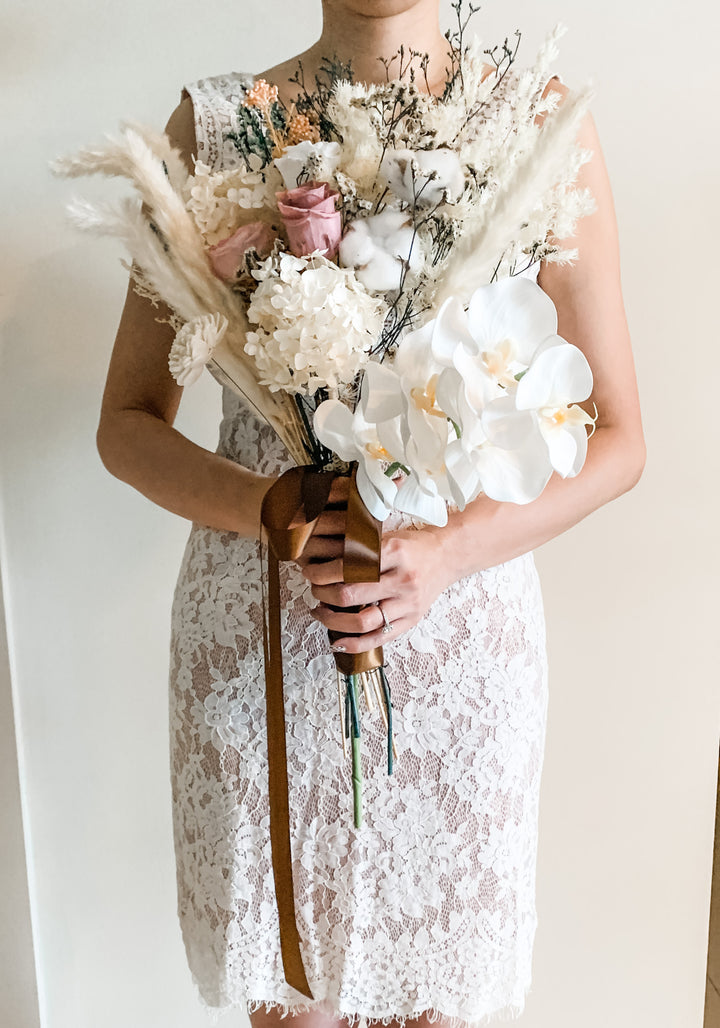 Elegance (Bridal Bouquet)